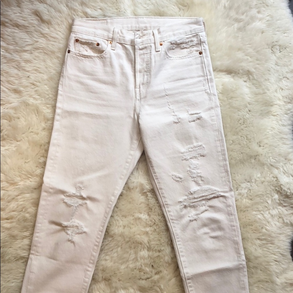 Levi’s Wedgie Off-white jeans size 28